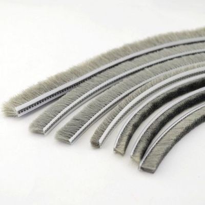 3-25mm قطعة الصوف للطقس والصوت العازلة النوافذ من الألومنيوم في الأسود / الرمادي / البني / الأبيض / الألوان الأخرى