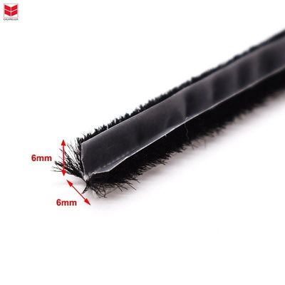 PP Fin Aluminum Windows and Doors Weather Strip Brush Seal for Apartment ارتفاع كومة 3-25mm / عرض 3-50mm