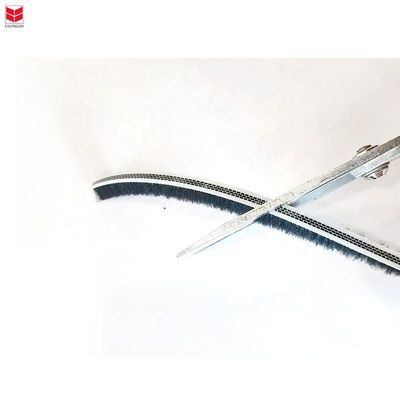 الباب والنوافذ من الأومنيوم السقف الشمسي المقاوم للماء صوف السيليكون كومة الطقس شريط الختم الملصق للباب المنزلق