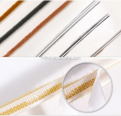 قطاع الطقس المقاوم للرياح للدبابات والنوافذ اللاصق الذاتي السيليكون 3-25mm ارتفاع الكومة 3-50mm العرض