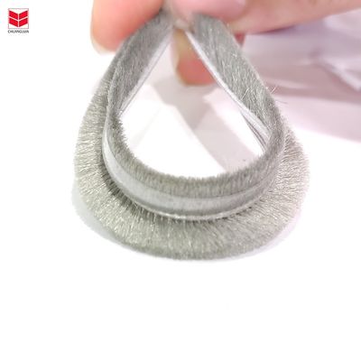 أسود / رمادية / بنية الفندق السحب المزدوجة كومة الصوف لمكافحة الغبار ومكافحة الرياح قابلة للتخصيص
